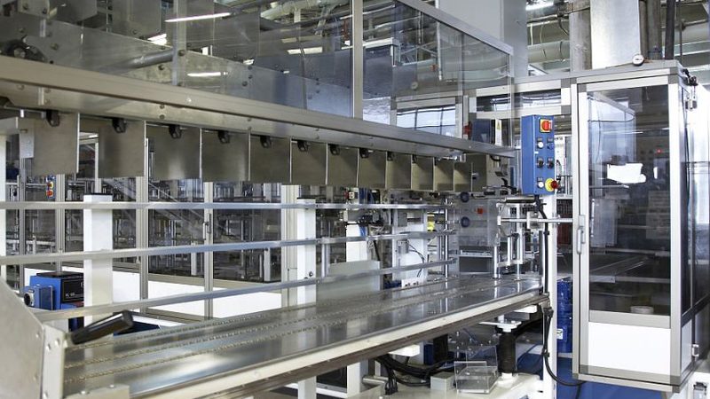 汽车零部件上下料机器人：规格参数解析与选型要点