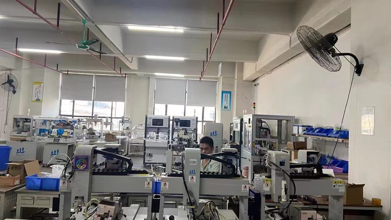数控机床上下料机器人：精度参数揭秘与选型要点